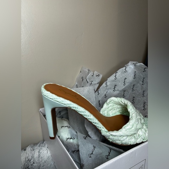 2/$35 Qupid NEW 7 Teal Mint Pastel Raffia Braided Heels Pumps Sandals Soft Girl - Picture 5 of 7